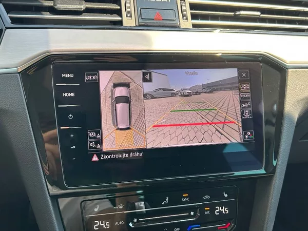 Volkswagen Passat Var. DTUA - foto 22