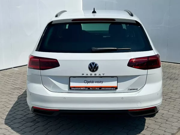 Volkswagen Passat Var. DTUA - foto 27