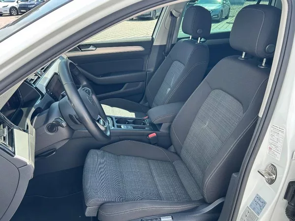 Volkswagen Passat Var. DTUA - foto 6