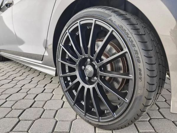 Volkswagen Golf R 4M 2,0TSi - foto 22