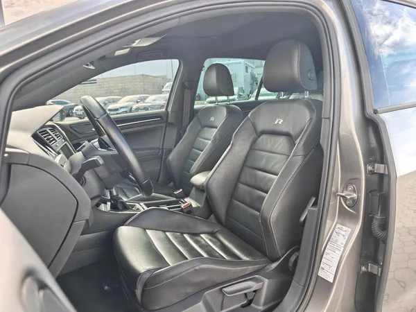 Volkswagen Golf R 4M 2,0TSi - foto 6