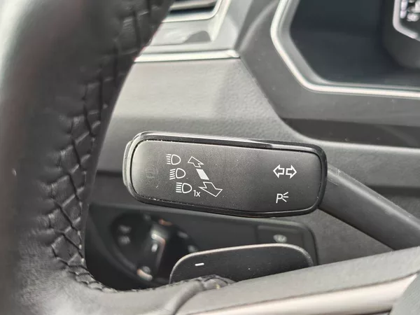 Volkswagen Tiguan Elegance 4Motion 2,0TDI - foto 18