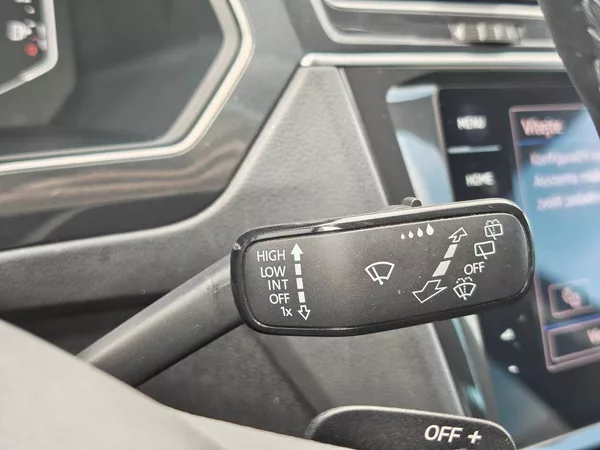 Volkswagen Tiguan Elegance 4Motion 2,0TDI - foto 19