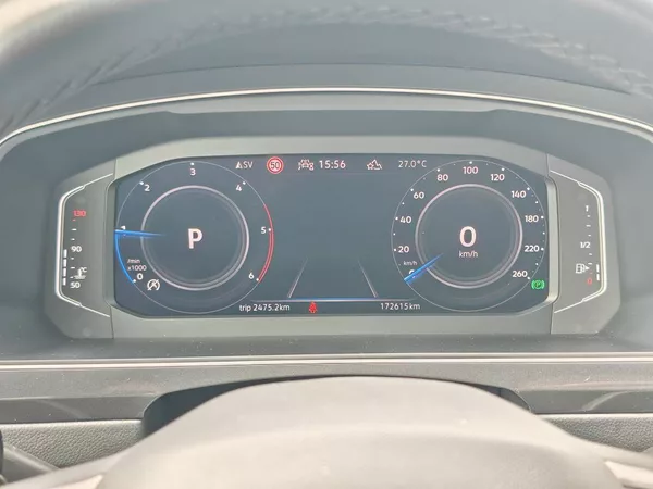 Volkswagen Tiguan Elegance 4Motion 2,0TDI - foto 9
