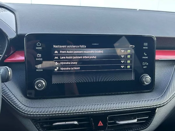 Škoda Fabia Monte Carlo 6MP 1,0TSI - foto 15