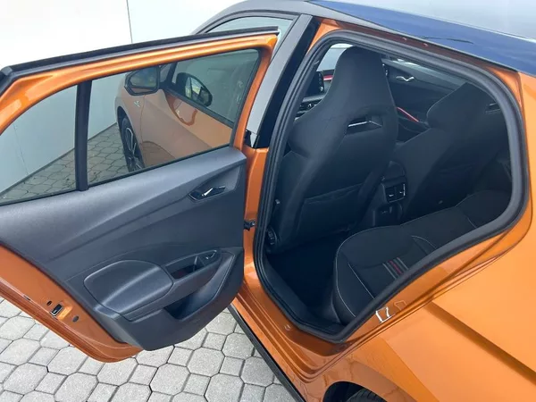 Škoda Fabia Monte Carlo 6MP 1,0TSI - foto 7