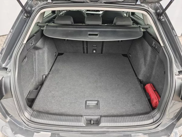 Volkswagen Golf Life 6G 1,0TSi - foto 22