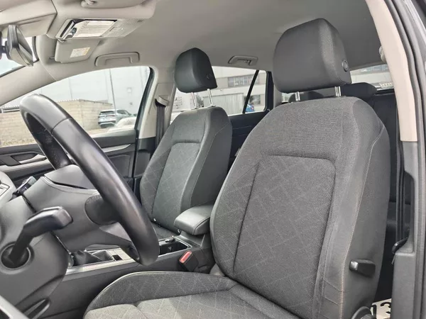 Volkswagen Golf Life 6G 1,0TSi - foto 6