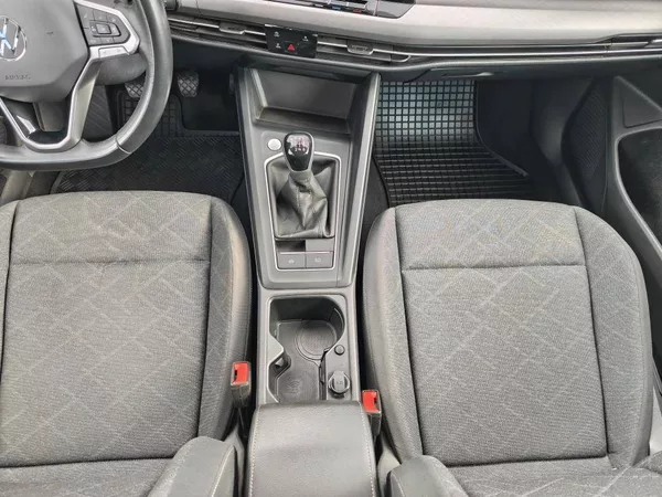 Volkswagen Golf Life 6G 1,0TSi - foto 9