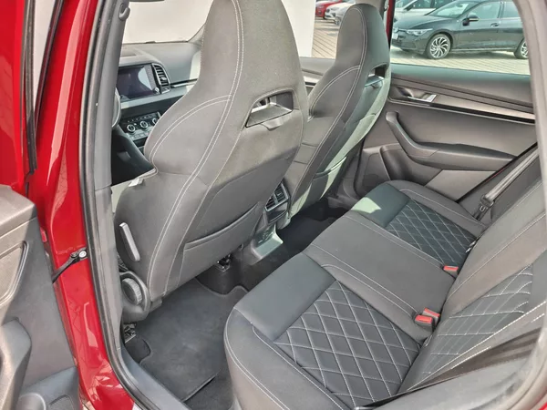 Škoda Karoq 2,0TSI 140kW Sportline 7DSG 4x - foto 7
