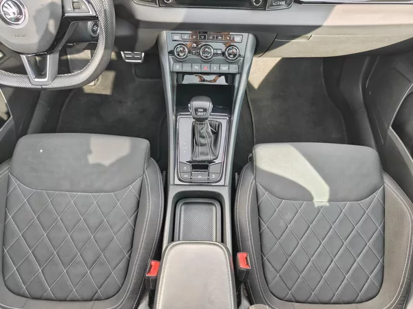 Škoda Karoq 2,0TSI 140kW Sportline 7DSG 4x - foto 9
