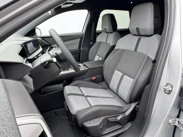 Opel Grandland GS Hybrid TURBO eDCT6 1.2 TURB - foto 7