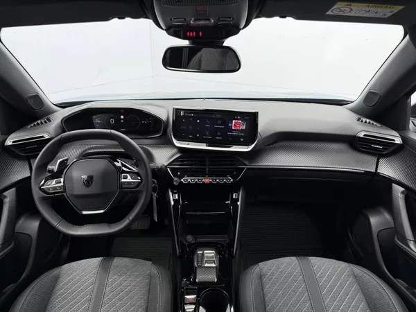 Peugeot 2008 ALLURE Hybrid 1,2 145 e-DCS6 - foto 9