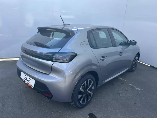 Peugeot 208 STYLE S&S MAN6 1,2 PureTech - foto 4