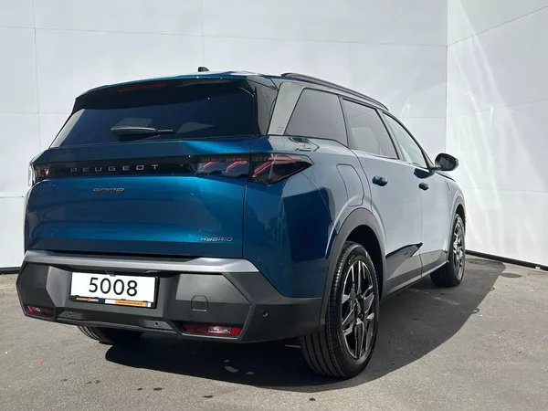 Peugeot 5008 GT e-DCS6 Hybrid - foto 4