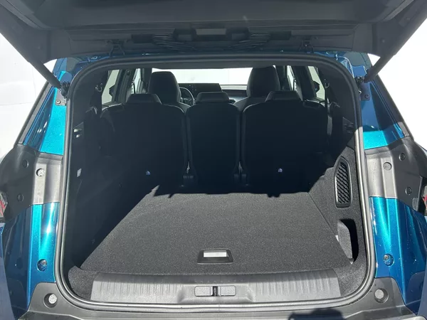 Peugeot 5008 GT e-DCS6 Hybrid - foto 9