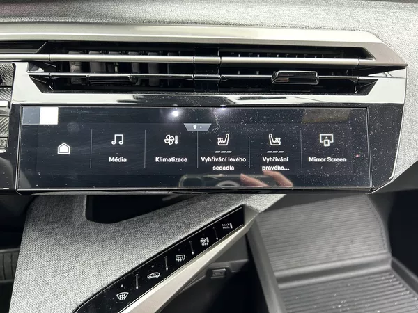 Peugeot 3008 ALLURE Hybrid e-DCS6 1,2 - foto 19