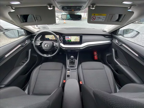 Škoda Octavia 2,0 TDI STYLE FUL LED S.KNIHA - foto 22