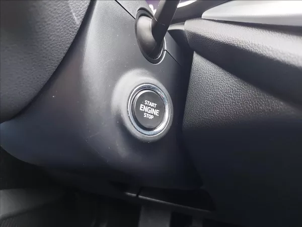Škoda Octavia 2,0 TDI STYLE FUL LED S.KNIHA - foto 30