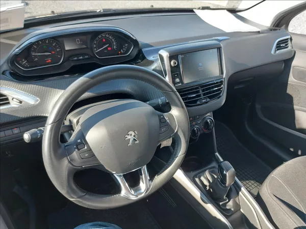 Peugeot 2008 1,2 ALLURE S&S ČR 1.MAJITEL - foto 28