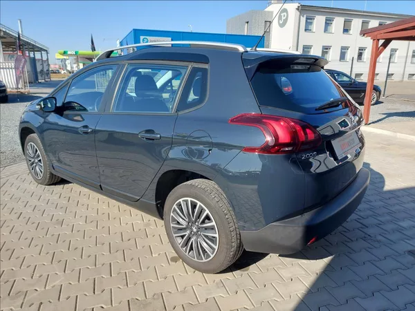 Peugeot 2008 1,2 ALLURE S&S ČR 1.MAJITEL - foto 9