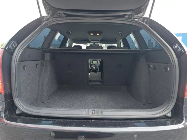 Škoda Octavia 2,0 TDI RS 6°man CEBIA - foto 16
