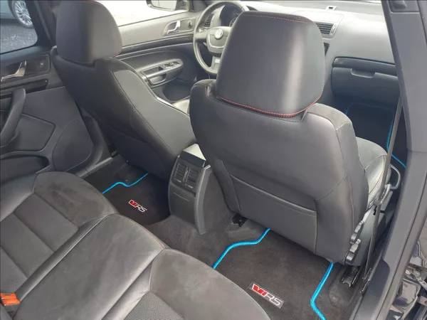 Škoda Octavia 2,0 TDI RS 6°man CEBIA - foto 19