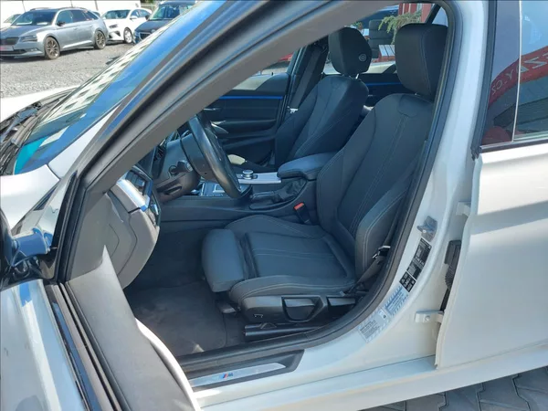 BMW Řada 3 320d xDrive MSport ČR 1.majite - foto 10