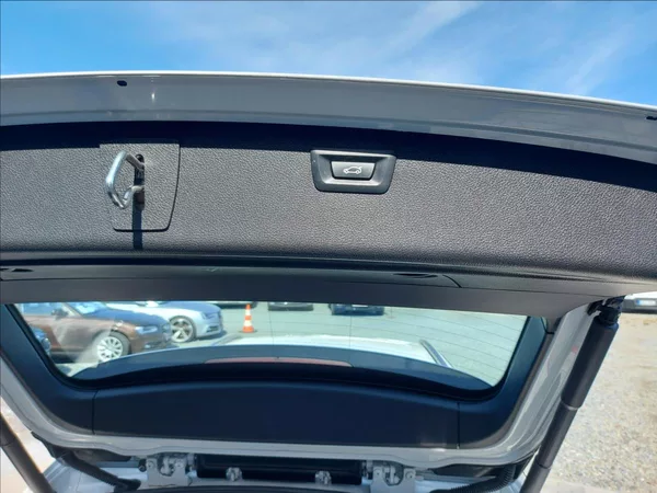 BMW Řada 3 320d xDrive MSport ČR 1.majite - foto 16