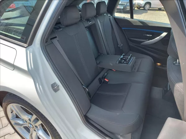 BMW Řada 3 320d xDrive MSport ČR 1.majite - foto 21