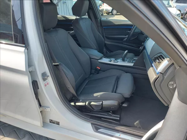 BMW Řada 3 320d xDrive MSport ČR 1.majite - foto 24