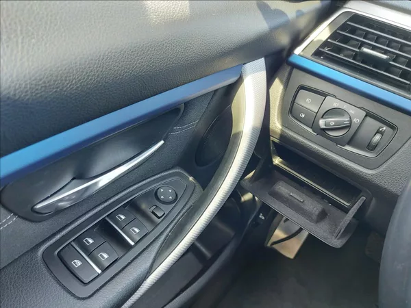 BMW Řada 3 320d xDrive MSport ČR 1.majite - foto 30