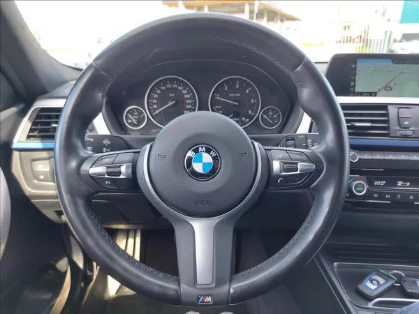 BMW Řada 3 320d xDrive MSport ČR 1.majite - foto 31