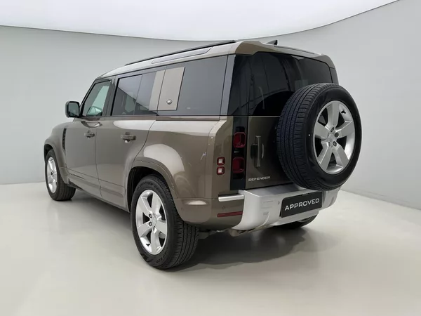 Land Rover Defender 110 D250 XS EDITION AUT CZ - foto 10