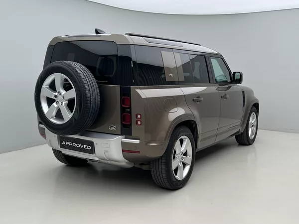 Land Rover Defender 110 D250 XS EDITION AUT CZ - foto 12