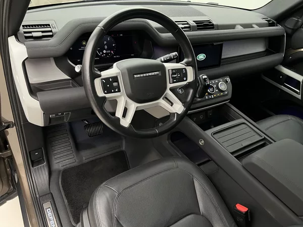 Land Rover Defender 110 D250 XS EDITION AUT CZ - foto 4