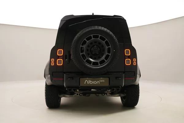 Land Rover Defender 110 P635 OCTA BLACK AWD AUT - foto 10