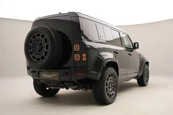 Land Rover Defender 110 P635 OCTA BLACK AWD AUT - foto 11