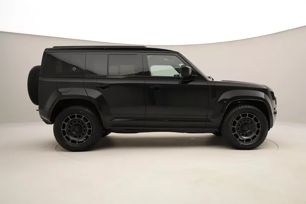 Land Rover Defender 110 P635 OCTA BLACK AWD AUT - foto 12