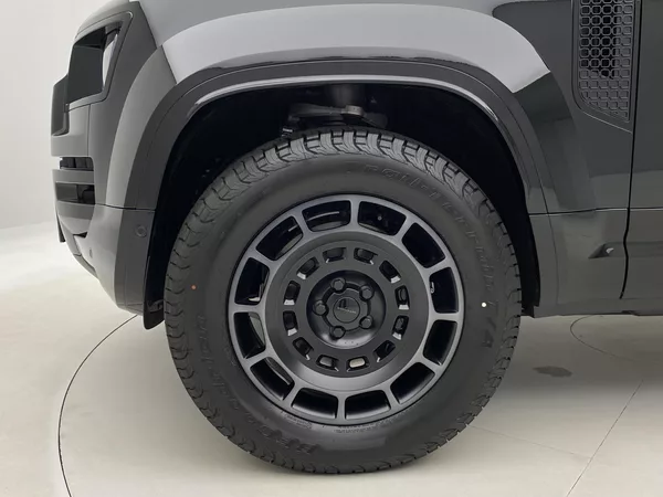 Land Rover Defender 110 P635 OCTA BLACK AWD AUT - foto 15