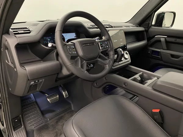 Land Rover Defender 110 P635 OCTA BLACK AWD AUT - foto 3