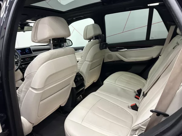 BMW X5 M50d Xdrive*Nez, topení*7 míst