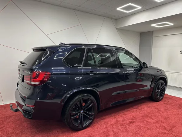 BMW X5 M50d Xdrive*Nez, topení*7 míst