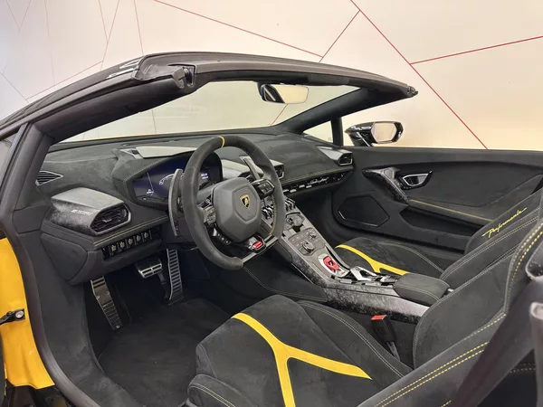 Lamborghini Huracán Performante Spyder*TOP SPEC - foto 11