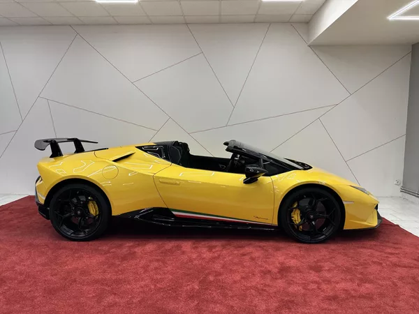 Lamborghini Huracán Performante Spyder*TOP SPEC - foto 8