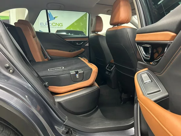Subaru Outback 2.5 TOURING 2023 | Záruka - foto 31