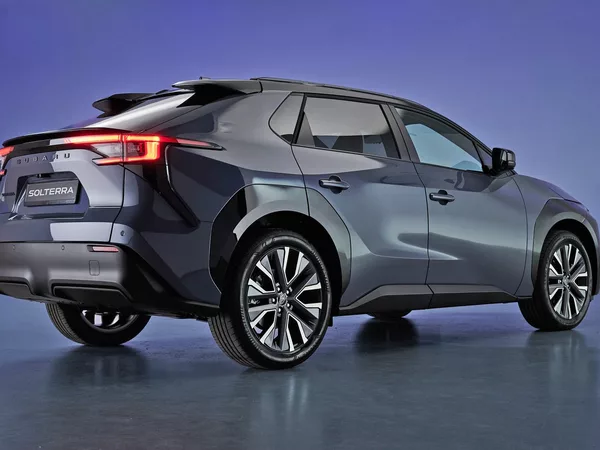 Subaru Solterra Touring+ 2026 | 10let Záruka - foto 3