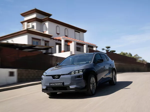 Subaru Solterra Touring+ 2026 | 10let Záruka - foto 6