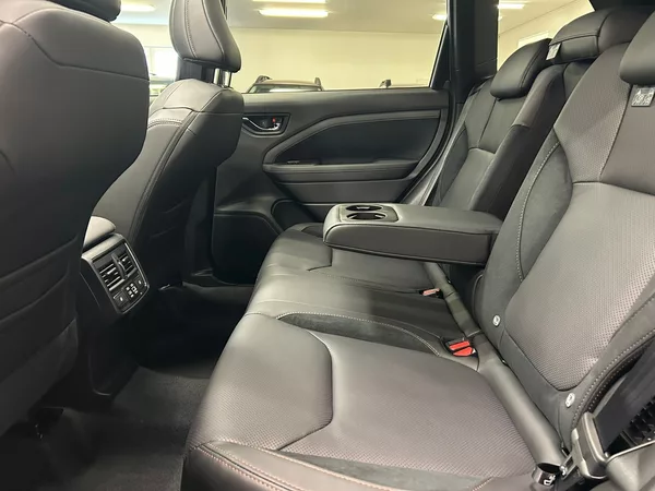 Subaru Forester 2.0 Touring 2025 4x4 nové | Zá - foto 20