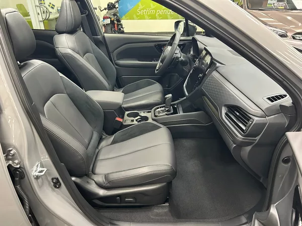 Subaru Forester 2.0 Touring 2025 4x4 nové | Zá - foto 33